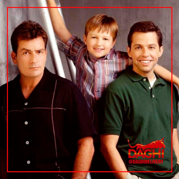 LA VIDA DE ANGUS JONES, EL NIÑO DE TWO AND A HALF MEN MEJOR PAGO DEL MUNDO